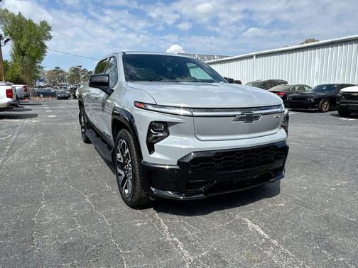 Slate Gray Metallic 2025 Chevrolet Silverado EV RST