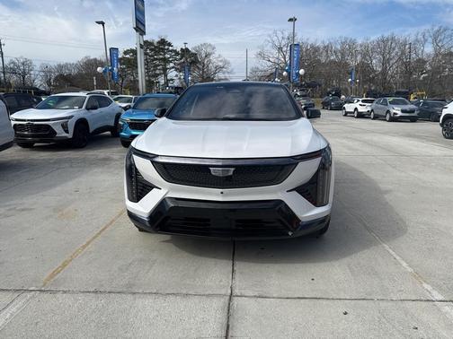 2025 Cadillac OPTIQ Sport 2 AWD