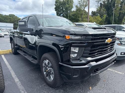 2025 Chevrolet Silverado 2500 Custom