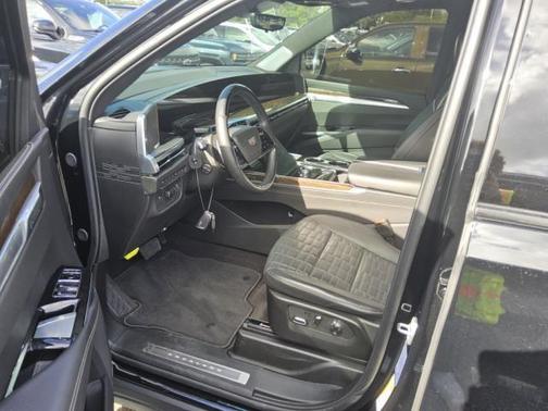 Black Raven 2025 Cadillac Escalade ESV Sport Platinum