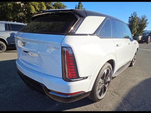 2025 Cadillac Escalade IQ Sport 2