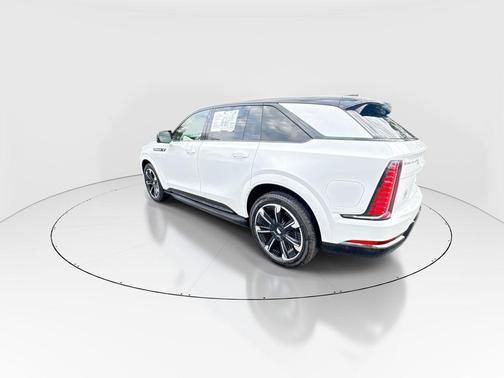 2025 Cadillac Escalade IQ Sport 2