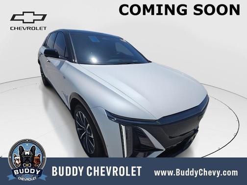 Crystal White Tricoat 2024 Cadillac LYRIQ Sport