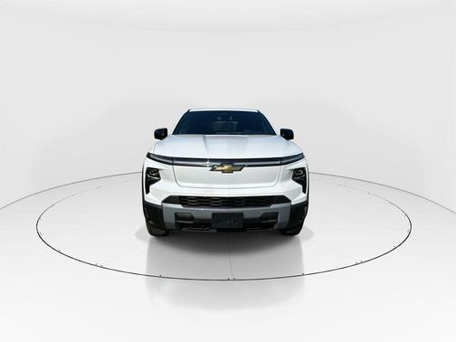 Summit White 2025 Chevrolet Silverado EV LT