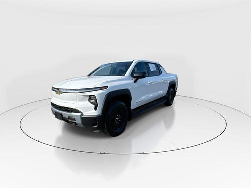 Summit White 2025 Chevrolet Silverado EV LT