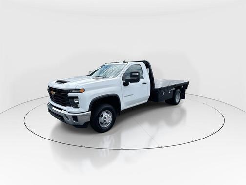 Summit White 2025 Chevrolet Silverado 3500 WT