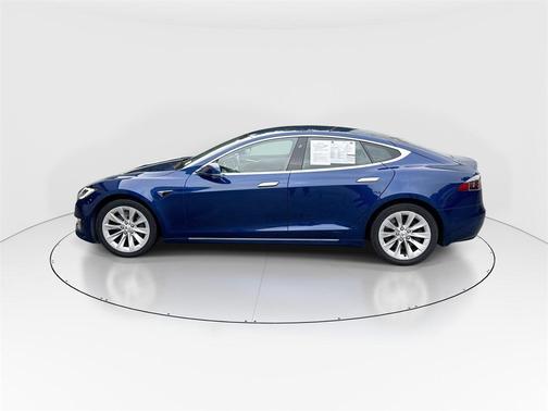 2017 Tesla Model S 90D