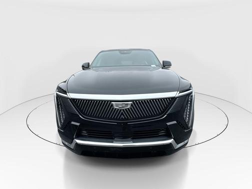 2025 Cadillac Escalade IQ Luxury 2