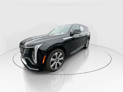 2025 Cadillac Escalade IQ Luxury 2