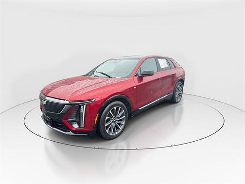 2024 Cadillac LYRIQ Sport