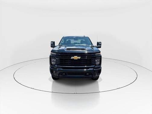 2025 Chevrolet Silverado 2500 Custom