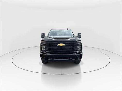 2025 Chevrolet Silverado 2500 Custom