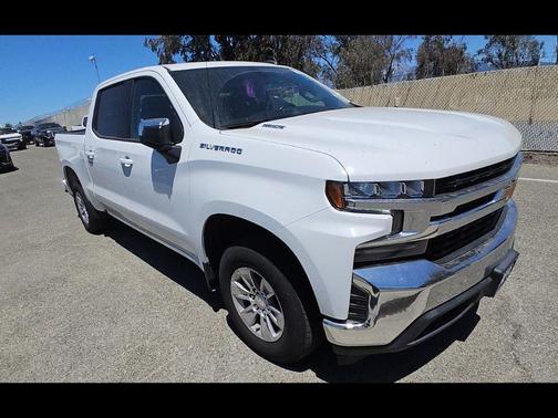 Summit White 2021 Chevrolet Silverado 1500 LT
