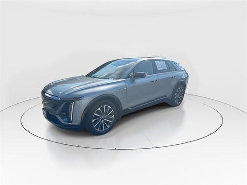 2024 Cadillac LYRIQ Sport