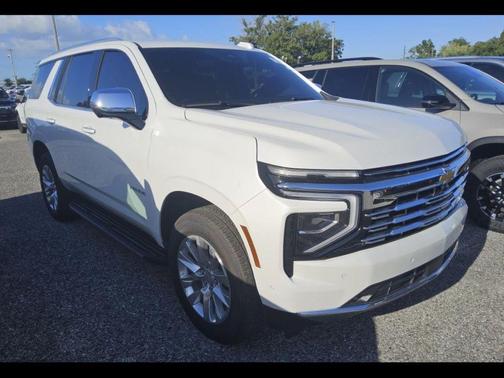 Iridescent Pearl Tricoat 2025 Chevrolet Tahoe Premier