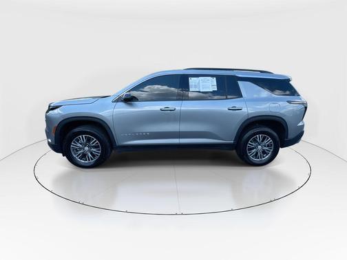 Sterling Gray Metallic 2025 Chevrolet Traverse LT