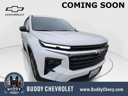 Summit White 2024 Chevrolet Traverse LS