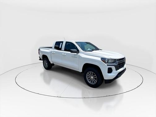2025 Chevrolet Colorado LT