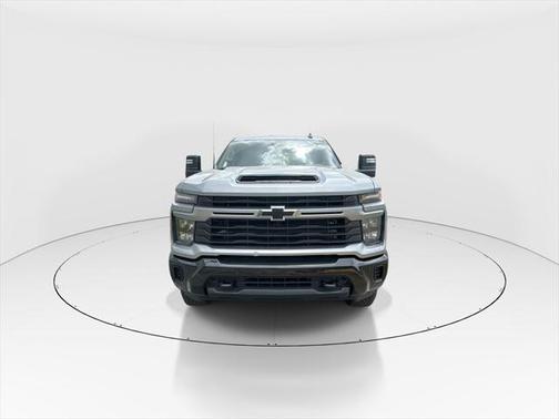 2025 Chevrolet Silverado 2500 Custom