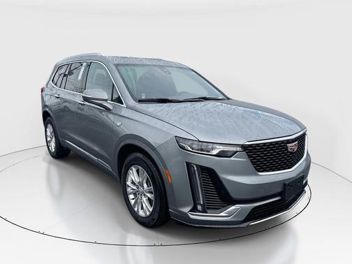 2024 Cadillac XT6 Luxury FWD