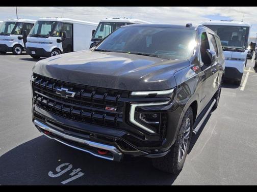 Black 2025 Chevrolet Suburban 4WD Z71