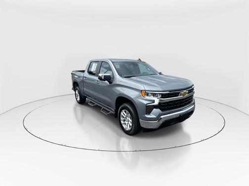 Sterling Gray Metallic 2024 Chevrolet Silverado 1500 LT