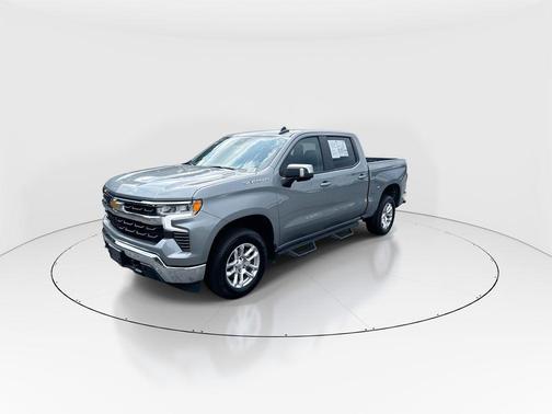 Sterling Gray Metallic 2024 Chevrolet Silverado 1500 LT