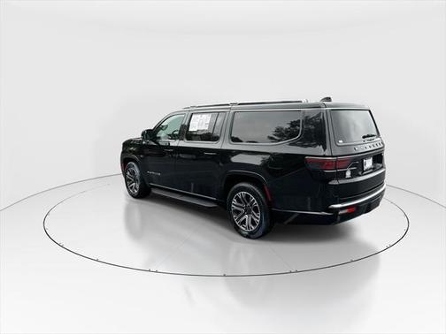 2023 Jeep Wagoneer L Series II 4x2