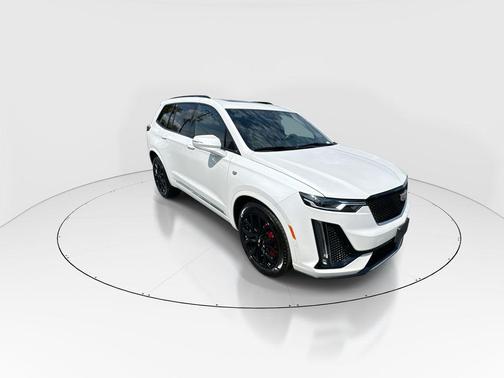 Crystal White Tricoat 2023 Cadillac XT6 Sport AWD