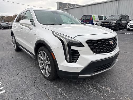 2020 Cadillac XT4 Premium Luxury