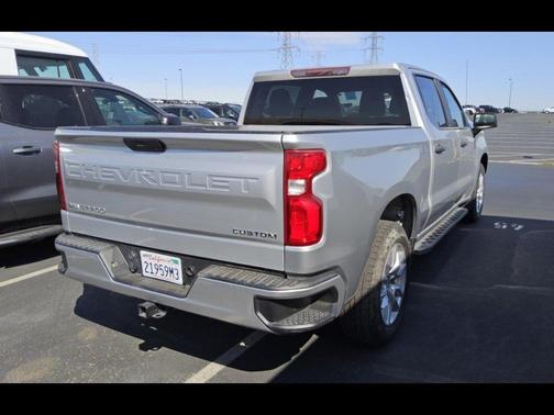 Silver Ice Metallic 2022 Chevrolet Silverado 1500 Limited Custom