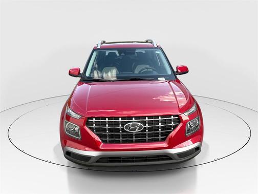 2022 Hyundai VENUE SEL