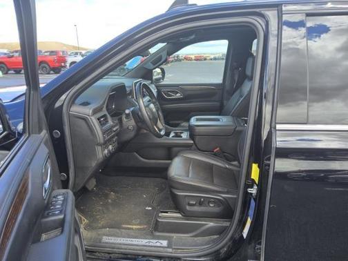 Black 2024 Chevrolet Suburban 4WD High Country