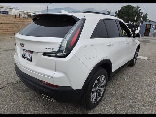 2022 Cadillac XT4 Sport
