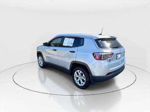 2024 Jeep Compass Sport