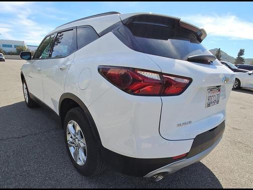 Summit White 2022 Chevrolet Blazer 2LT