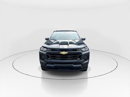 2025 Chevrolet Colorado WT