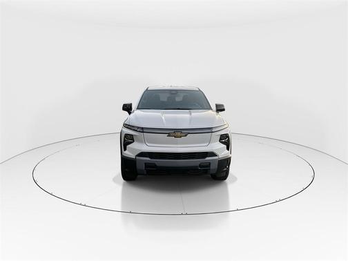 2025 Chevrolet Silverado EV LT