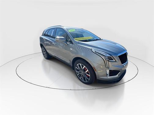 2025 Cadillac XT5 Sport