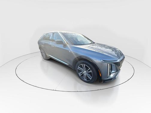 2023 Cadillac LYRIQ Luxury