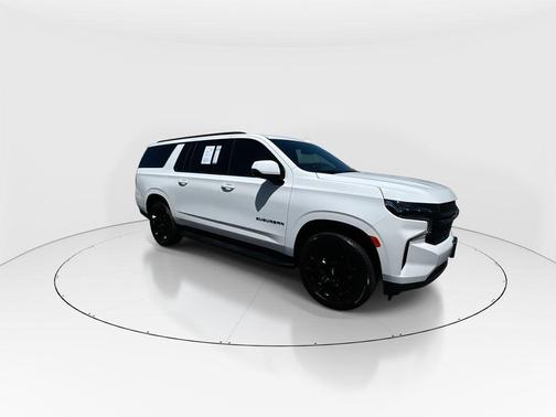 Summit White 2024 Chevrolet Suburban RST