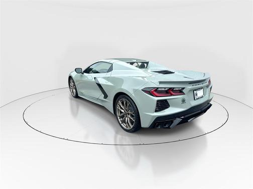 2024 Chevrolet Corvette Stingray w/2LT