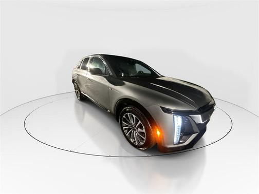 2024 Cadillac LYRIQ Sport