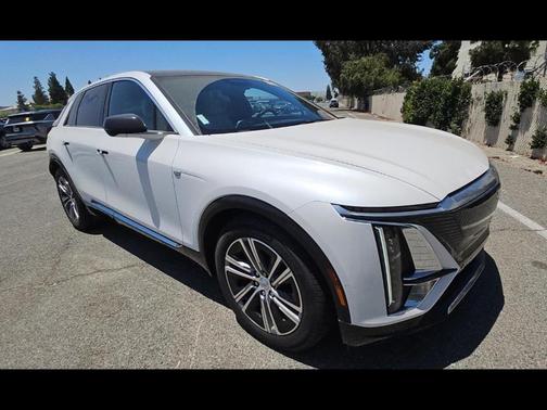 2024 Cadillac LYRIQ Luxury