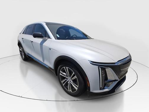 2024 Cadillac LYRIQ Luxury