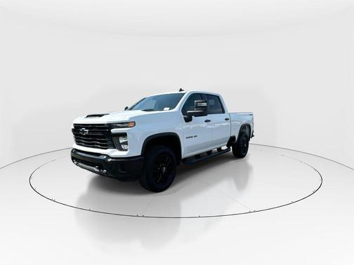 Summit White 2025 Chevrolet Silverado 2500 Custom