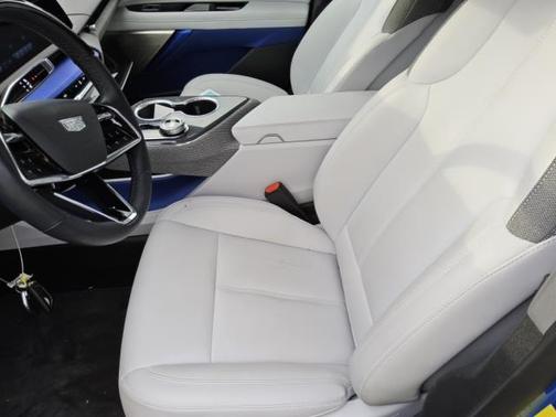 Coastal Blue Metallic 2025 Cadillac OPTIQ Luxury 1 AWD