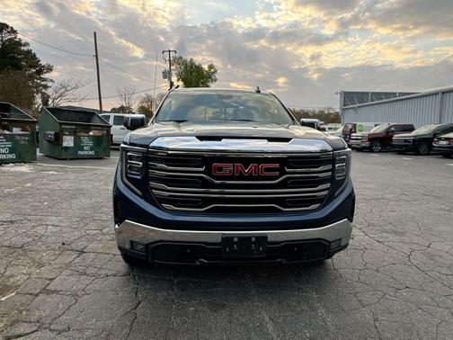Pacific Blue Metallic 2023 GMC Sierra 1500 SLT