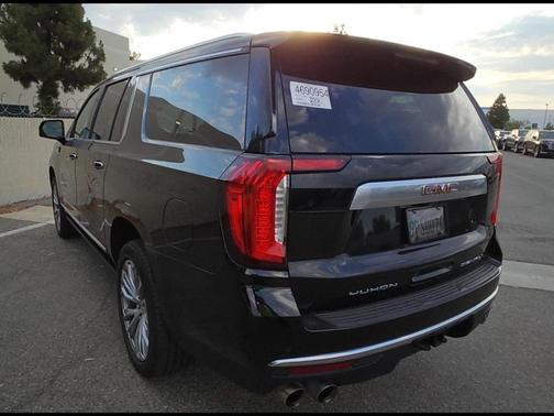 2022 GMC Yukon XL Denali