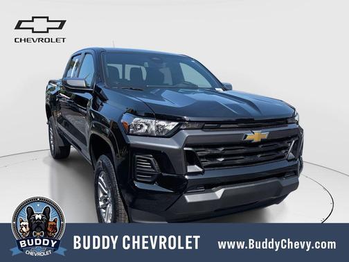 Black 2026 Chevrolet Colorado LT